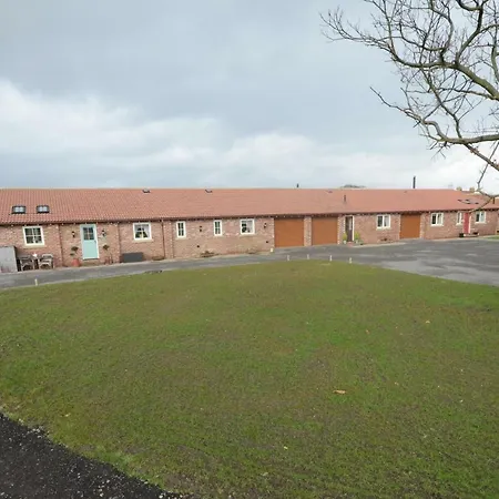 The Piglets Villa York Exterior photo